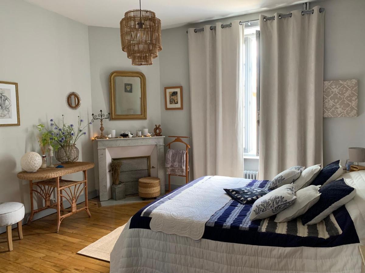 Апартаменты La Terrasse De Compostelle T3 Chic, Charme, Cosy Сен-Леонар-де-Нобла Экстерьер фото